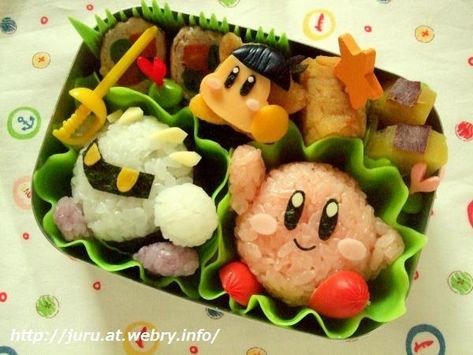 Kirby　 bento Kirby Bento, Kyaraben Bento, Bento Inspiration, Bento Kids, Kawaii Culture, Cute Bento Boxes, Cute Bento, Kawaii Cooking, Japanese Bento