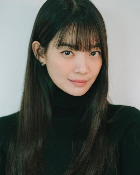 𝑆𝑐𝛼𝑟𝑙𝜀𝜏𓆩*𓆪 (@elahernandezjs) • Instagram photos and videos Japanese Straightening, Scandinavian Wedding, The Beauty And The Beast, Shin Min Ah, Traditional Hairstyle, Straight Hair Cuts, Jun Ji Hyun, Kim Woo Bin, Asian Hair