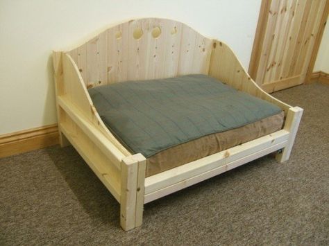 Wooden Dog Crate Plans, Dog Crate Plans, Wooden Dog Beds, Homemade Bed Frame, Dog Bed Frame, Raised Dog Bed, Dog Frame, Wood Dog Bed, Wooden Dog Bed