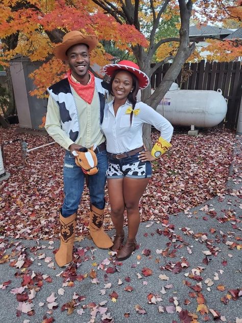 Woody And Jessie Costumes Couple Diy, Toy Story Woodie And Jessie Couples Costume, Couples Halloween Costume Woody And Jessie, Jessie Costume Toy Story Women, Girlfriend Costumes, Diy Women’s Jessie Costume, Woody And Jessie Costumes, Jessie Halloween Costume, Toy Story Jessie