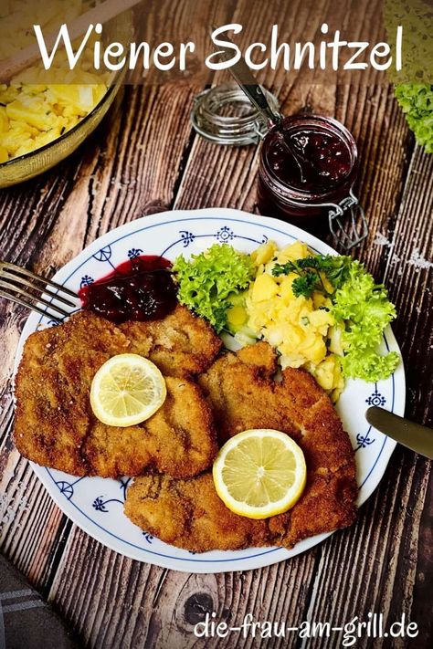 Wiener Schnitzel | Original Rezept in 3 Schritten Simply Delicious, Kitchen Stories, European Food, Fabulous Foods, Food Blogger, Food Blog, Blog Post, Grilling, Blogger