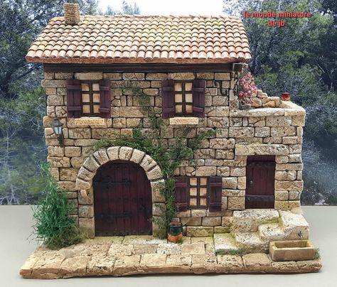 Nativity Scene Diy, Garden Pond Design, Pottery Houses, Faeries Gardens, Clay Houses, Cardboard House, Pond Design, Best Out Of Waste, Stone Cottage