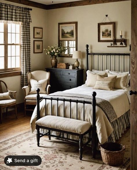 French Provisional Bedroom, Vintage Master Bedrooms Decor Cozy, Master Bedrooms French Country, Vintage Charm Home Decor, Country Chic Home Decor, Old Country Bedroom, Old Country House Interior, Guest Bedroom Modern Farmhouse, Rustic Farmhouse Decor Bedroom