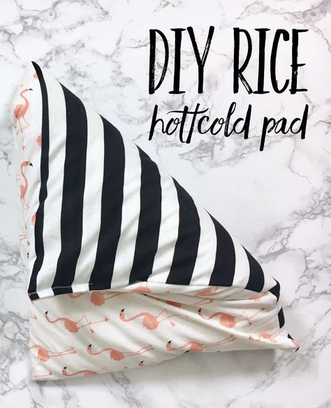 Whether it's aroma therapy, relieving aching muscles and cramps, warming your hands and feet, or just relaxing! This DIY Rice Heating Pad is heaven! Diy Rice Heating Pad, Diy Heating Pad, Teen Diy, Rice Heating Pads, Diy Mom, Heating Pads, Aroma Therapy, Hot Cold Packs, Wine Bottle Diy Crafts