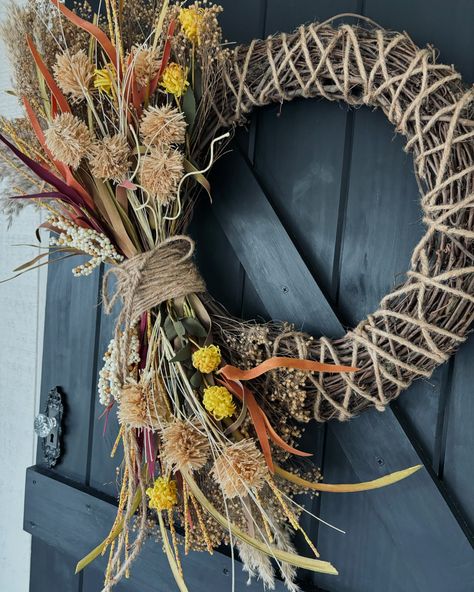 The “Heather” wreath is back in my shop 🧡 this one is full of all the beautiful fall vibes! 👉🏻link in bio/stories Heather Wreath, Fall Vibes, Link In Bio, Wreath, I Shop