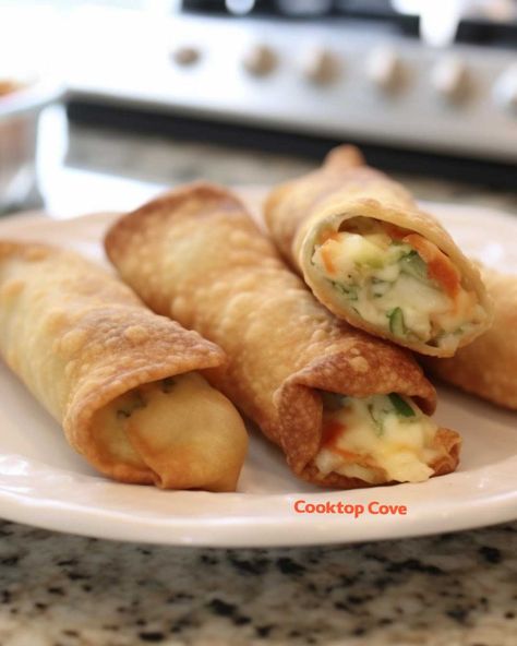 Road House Texas Egg Rolls, Egg Roll Appetizers For Party, Texas Egg Rolls Roadhouse, Recipes Using Spring Roll Wrappers, Sloppy Joe Egg Rolls, Texas Egg Rolls, Egg Roll Filling Recipes, Eggroll Wrapper Recipes, Recipes Using Egg Roll Wrappers