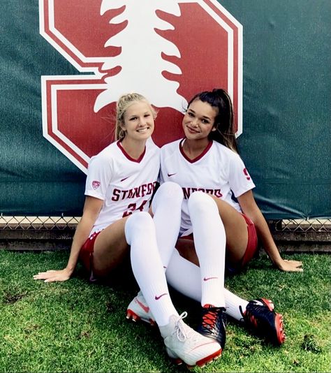 Stanford University Aesthetic, Stanford Aesthetic, Usa High School, Future Manifestation, Dream University, College Usa, High School Soccer, Soccer Goals, Sophia Smith