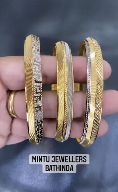 Jens Breslet Gold, Silver Bangles For Men, Gents Gold Kada Design, Punjabi Kada Designs Gold For Men, Gold Kada For Men Indian, Gents Kada Design In Gold, Kada Designs Gold, Gold Kada Design, Silver Kada For Men