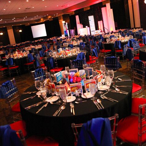 Super Hero Theme Gala by Perfectly Planned Events for Cadence Health Foundation Wedding Marvel Theme, Teen Marvel Party, Spiderman Wedding Theme, Superhero Gala, Super Hero Theme Party, Superhero Theme Party Decorations, Adult Superhero Party, Superhero Event, Spiderman Wedding