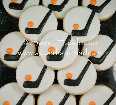 Custom decorated sugar cookies created in Bradford Ontario in a health board approved kitchen. Hockey Favors, Hockey Sugar Cookies, Hockey Pucks Cookies, Hockey Cookies, Hockey Party Ideas, Hockey Cupcakes, Hockey Birthday Cake, Hockey Banquet, Hockey Birthday Party