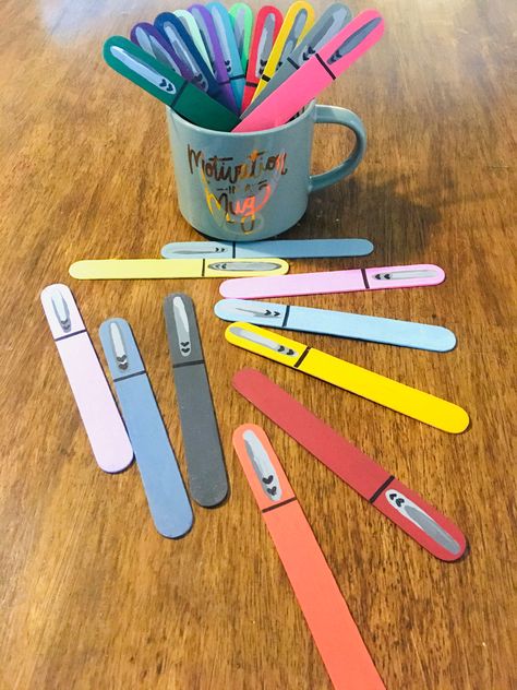 Teacher Popsicle Sticks, Name Popsicle Sticks Classroom, Name Picker Classroom, Student Name Sticks, Classroom Name Sticks, Flip Sticks Classroom, Name Sticks For Classroom, Popsicle Stick Names Classroom, Equity Sticks