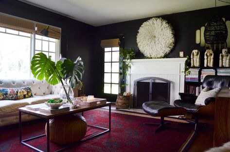 Tour This Bold and Dramatic 1940s Bungalow | Apartment Therapy World Market Chair, 1940s Bungalow, Apartment Therapy House Tours, Bungalow Decor, Rent House, Moody Interiors, Bungalow Homes, Bold Wallpaper, Design Blogs