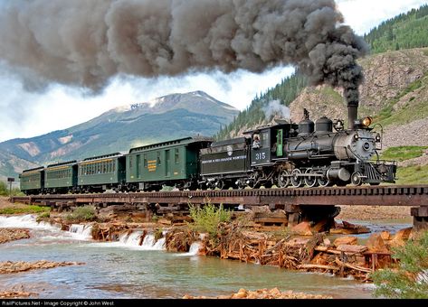 RailPictures.Net Photo: DRGW 315 Denver & Rio Grande Western Railroad Steam 2-8-0 at Silverton, Colorado by John West Train Rides In Colorado, Old Steam Train, Steam Engine Trains, Scenic Railroads, Joan Baez, Joe Cocker, Railroad Photography, Old Trains, Train Photography