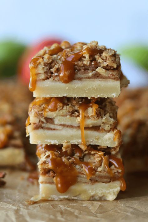 Sourdough Apple Pie Bars with Salted Caramel  - Simplicity and a Starter Sourdough Apple Pie, Sourdough Apple, Streusel Bars, Apple Streusel, Apple Pie Bars, Apple Bars, Buttery Shortbread, Sourdough Starter Recipe, Homemade Caramel Sauce