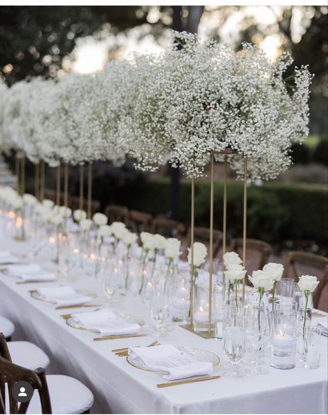 Wedding Flower Set Up, Baby’s Breath Flowers Table, Table Centres Wedding, Wedding Baby Breath Centerpieces, White And Cream Wedding Theme, Wedding Floral Centerpieces With Candles, Candle And Baby Breath Centerpieces, Gypsophila Wedding Arch, Wedding Decor Baby Breath