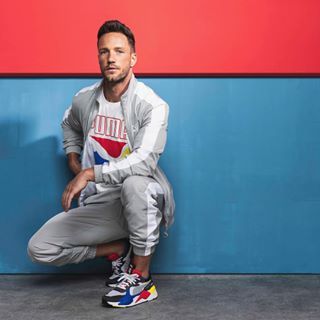 Throwback to our @pumasportstyle shooting in Berlin for the brandnew RS-X sneaker🔥😍 I can tell you a lot of cool new stuff is coming soon 💪🏽 📷: @robertascroft  Have a good one guys 😊 –––––––––– ##puma @puma #RS-X •Anzeige Puma Rs X Outfit, Puma Rs-x Outfit, Daniel Magic Fox, Puma Rs X Toys, Magic Fox, Puma Rs X, Puma Sport, Sneaker Lovers, Men Street