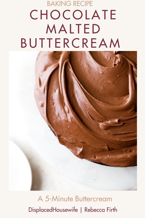 This creamiest, dreamiest 5-Minute Chocolate Malt Buttercream is loaded with heaps of malty chocolate flavor. It's perfect for frosting single-layer cakes and cupcakes. Fondant Fancies, Baking With Beer, Chocolate Malt Cake, Chocolate Guinness Cake, Deserts Cupcakes, Guinness Cake, Single Layer Cakes, Light Cakes, Chocolate Malt