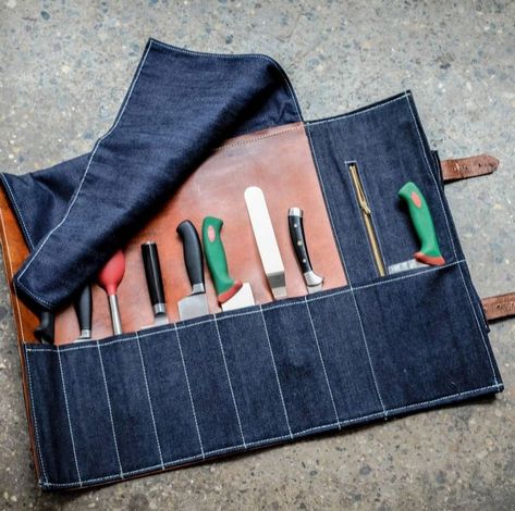 Diy Leather Tools, Leather Knife Roll, Chef Bag, Leather Tool Roll, Chef Knife Bags, Tool Pouches, Diy Knife, Nick Offerman, Knife Bag