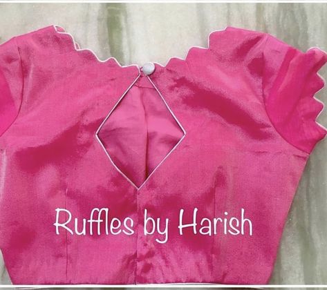 Plain Pink Blouse Designs, Simple Normal Blouse Designs, Gold Blouse Designs, Netted Blouse Designs, Blouse Designs High Neck, Simple Frock Design, Boat Neck Blouse Design, Cotton Blouse Design, Blouse Designs Catalogue