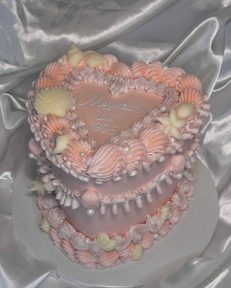 Mer-made in 1995🧜🏼‍♀️🐚 • • • #vintagecake #heartcakes #mermaidcore #occakes #lacakes #orangecountycakes Shell Cake, Cake Mermaid, Heart Cakes, Mermaid Pink, Mermaid Cakes, Girl Dinner, Heart Cake, February 15, Cake Decor