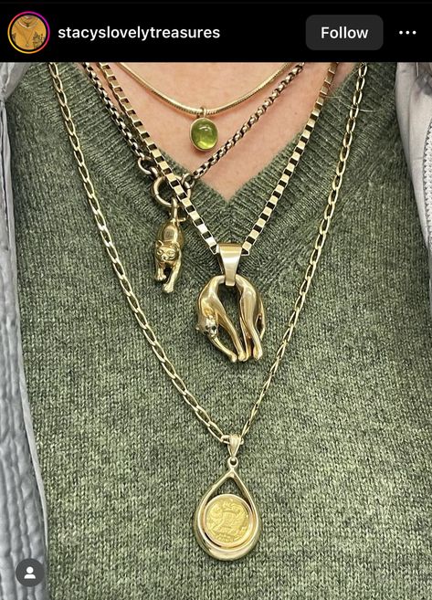 Cheap Gold Punk Necklaces, Gold Punk Jewelry, Punk Style Gold Jewelry For Streetwear, Maximalist Gold Jewelry Aesthetic, Maximalist Necklace Stack, Bling Makeup, Artsy Jewelry, Golden Jewelry, Dope Jewelry