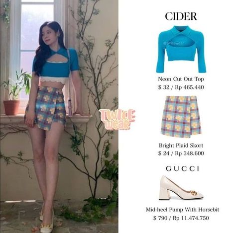 Dahyun(twice) kura kura Outfits inspiration Asian Style Clothes, Twice Outfits, Estilo Madison Beer, Twice Fashion, Corset Fashion Outfits, Idols Fashion, Plaid Skort, Idol Outfit, Idol Fashion