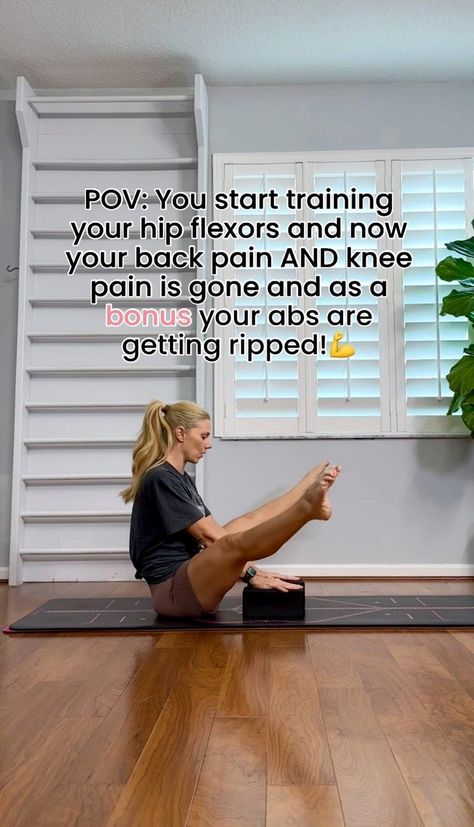 Weak Hip Flexors Exercise, Hip Pain Exercises For Women, Hip Stretches For Pain, Sprained Knee, Glow Challenge, Hand Balancing, Hip Flexor Pain, Hip Flexor Exercises, Hip Exercises