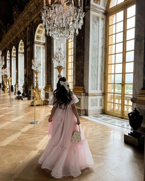 Do you think you’re a princess?? Me: 👑🎀🕯️ @selkie gown is the star of the show!! Code RUBYKEYVANI gives you a discount if you wanna be a princess with me Princess behavior, princess aesthetic, Versailles Paris, selkie dress, Pinterest inspired Modern Princess Outfits Real Life, Princess Beauty Aesthetic, Royal Girl Aesthetic, Old Princess Aesthetic, Versailles Photoshoot, Selkie Gown, Princess Behavior, Modern Princess Outfits, Vintage Princess Aesthetic