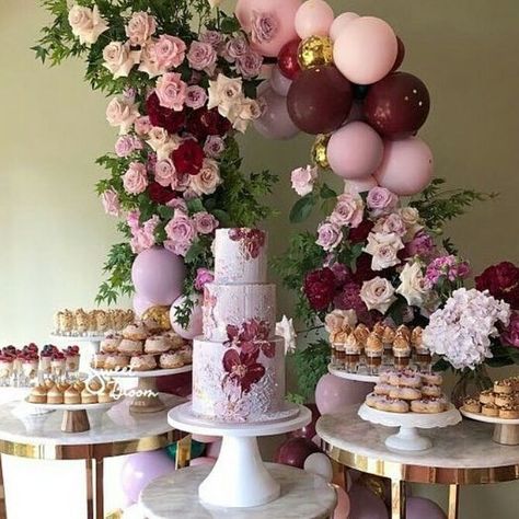 Shannon Kilford on Instagram: “Lilac, Burgundy, blush with pops of gold and greens! So much pretty with the gorgeous @sweetbloomcakes @lauren_flora &…” Burgundy Baby Shower, Pink Dessert Tables, Muted Pastels, Desserts Cake, Celebration Cake, Quinceanera Party, Sweet 16 Birthday, Sweet Table, Wedding Desserts