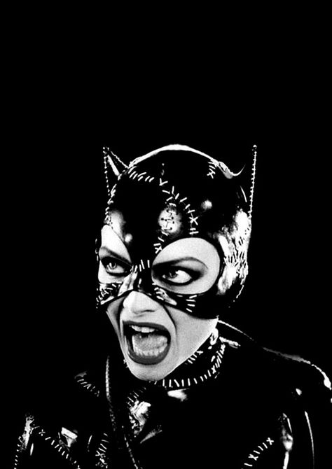 Fierce!!!! ... by Michelle Pfeiffer Horror Sleeve, Catwoman Costume, Keaton Batman, Catwoman Selina Kyle, Bat Man, Cat Women, Batman Returns, Dc Multiverse, Batman And Catwoman