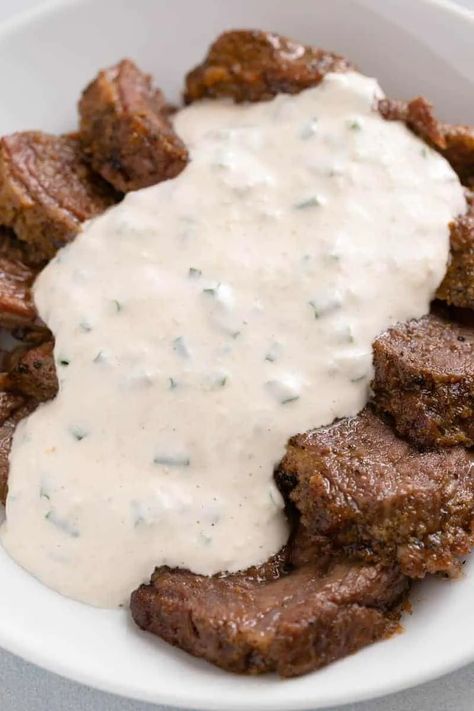 Horseradish Sauce Recipe - Sauce Fanatic Prime Rib Horseradish Sauce, Horseradish Sauce Recipe, Prime Rib Sauce, Horseradish Cream Sauce, Creamy Horseradish, Sauce Au Poivre, Creamy Horseradish Sauce, Recipe Sauce, Rib Steak