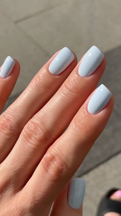 Squoval Acrylic Nails, Spring Nail Inspiration, Short Nails Summer, Blue Gel Nails, Baby Blue Nails, Plain Nails, Squoval Nails, Short Gel Nails, Summer Toe Nails