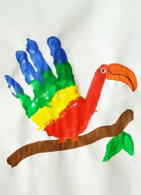 Hand Print Animals, Parrot Craft, Diy Preschool, Toddler Arts And Crafts, Shell Crafts Diy, Preschool Arts And Crafts, Handprint Craft, Animal Crafts For Kids, Handprint Crafts