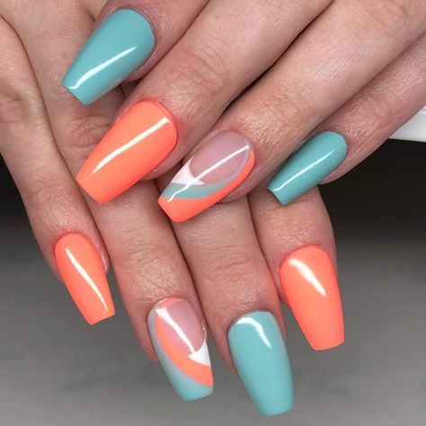 Fluro Green Nails, Nails Turquoise, Cute Nail Colors, Turquoise Nails, Short Gel Nails, Classy Nail Designs, Nail Art Ombre, Unique Acrylic Nails, Nail Art Wedding