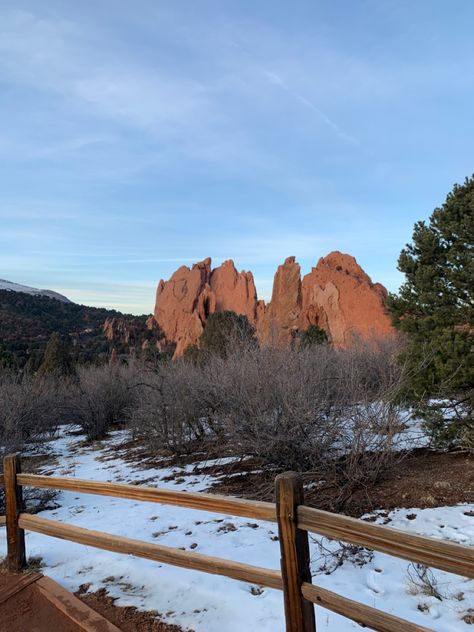 Colorado springs red rocks winter cozy Red Rocks Colorado, Colorado Winter, Spring Red, Garden Of The Gods, Red Rocks, Red Rock, Colorado Springs, Springs, Colorado