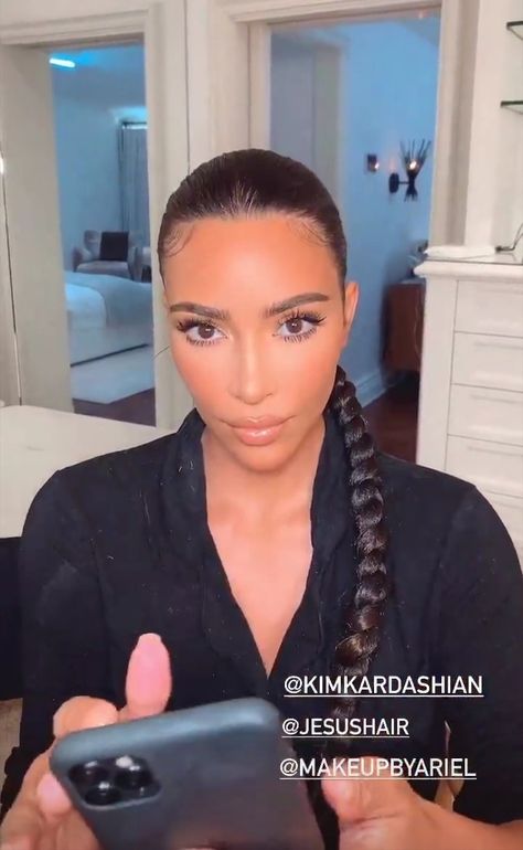 Kim Kardashian Ponytail, Kim Kardashian Braids, Kardashian Braids, Kim Kardashian Outfits, Hollywood Hair, Sport Hair, Kardashian Outfit, Kim Kardashian Style, Kylie Kristen Jenner