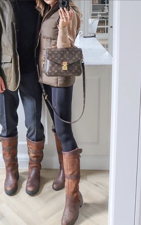 Elegant Cowgirl, Casual English Riding Outfits, Paddock Boots Outfit Equestrian Style, Equestrian Clothing Aesthetic, Dubarry Boots Outfit, British Country Boots, Dubarry Boots, English Riding Boots, Brown Equestrian Boots