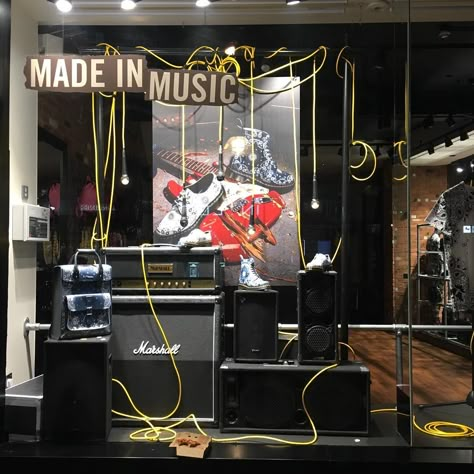 Music Store Design, Harmony Music, Dr Martens Store, Guitar Display, Tape Window, Window Display Retail, Clothing Store Displays, Store Window Display, Store Window Displays