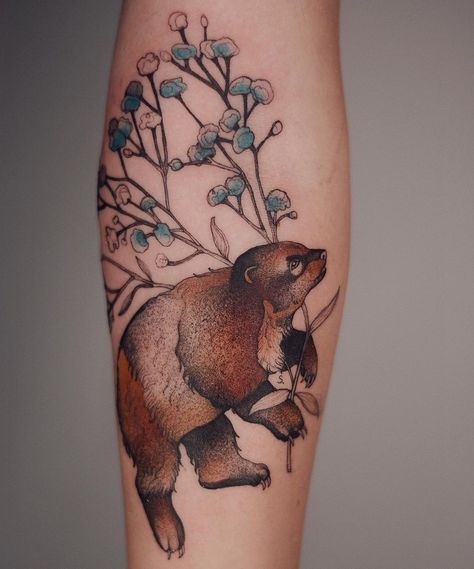 Tattooer, Wroclaw, Poland’s Instagram photo: “Baby wolverine 🌿 #wolverines #rosomak #wolverinetattoo #spiritanimals #blueflowers” Dzo Lama, Baby Wolverine, Wolverine Tattoo, Raccoon Tattoo, Believe Tattoos, Tattoo Animal, Ink Flowers, Wroclaw Poland, Female Tattoo