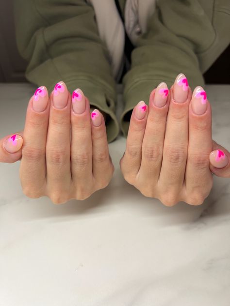 Short Oval Valentines Nails, Oval Valentines Nails, Valentine’s Day Nails Pink, Fun Valentines Nails, Short Valentines Nails, Bleached Eyebrows, Acrylic Nails Almond Shape, Nail Tip Designs, Pink Gel Nails