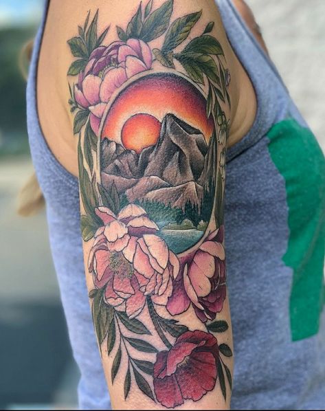 Nature Sleeve Tattoo Color, Traditional Nature Tattoo Sleeve, Floral Mountain Tattoo, Feminine Nature Tattoo, Color Mountain Tattoo, Mountain Tattoo Color, Vintage Clock Tattoos, Adorable Tattoos, Montana Tattoo