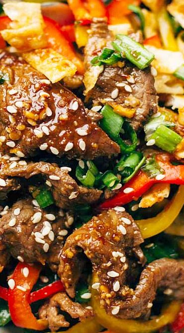 Korean Bbq Steak Bowls, Korean Bbq Stir Fry, Asian Steak Bowl, Korean Bbq Steak, Steak Bowls, Korean Steak, Steak Bowl, Korean Meals, Asian Steak