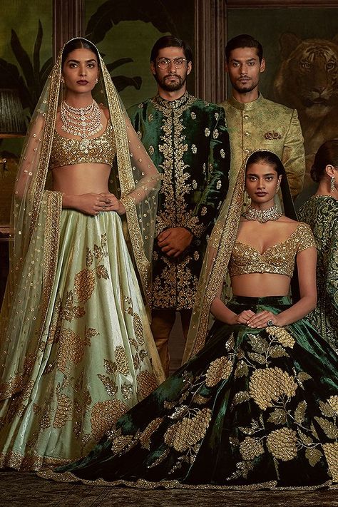 The outfits worn here would probably be more suitable with the clothing of Indian royalty. Perfect fit a Arabian nights possibly Nikkah Dress, Salwar Kamiz, Indian Photoshoot, Indian Bridal Wear, Tarun Tahiliani, Indian Bridal Fashion, Bridal Lehenga Choli, Indian Wedding Outfits, Desi Fashion