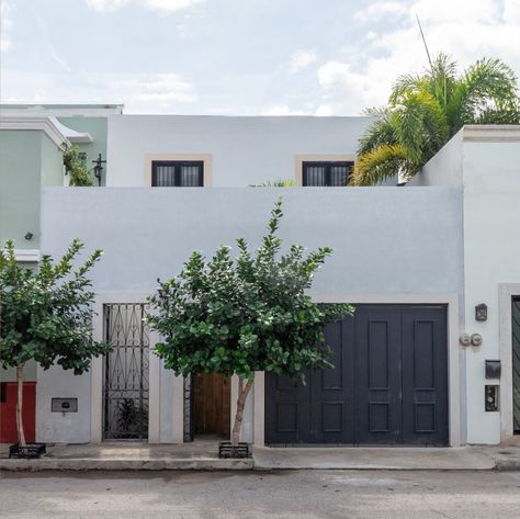 Merida Architecture, Mexico Real Estate, Merida Mexico, Antique Doors, Tropical Climate, Custom Closets, The Terrace, Utility Room, Lush Garden