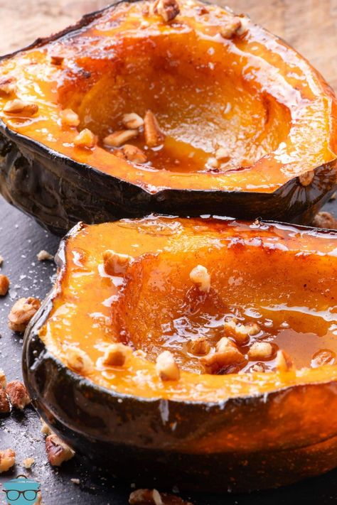 Air Fryer Acorn Squash - The Country Cook Air Fryer Acorn Squash, Acorn Squash Baked, Chicken Squash, Acorn Squash Recipe, Pumpkin Pie Spice Recipe, Veggie Side Dish Recipes, Pie Spice Recipe, Roasted Acorn Squash, Acorn Squash Recipes