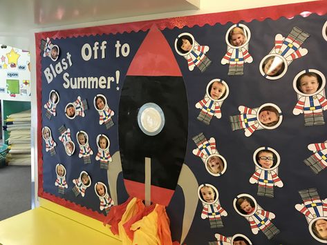 Outer Space School Decorations, Blast Off Bulletin Board, Space Boards Bulletin, Rocket Ship Classroom Door Space Theme, Rocket Bulletin Board Ideas, Rocket Ship Bulletin Board Outer Space, Outer Space Bulletin Boards Preschool, Rocket Classroom Theme, Space Themed Bulletin Boards Ideas