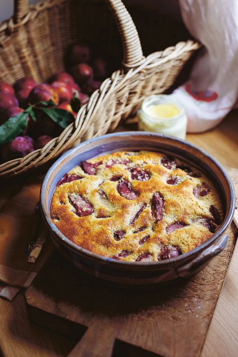 Plum and Almond Cake Recipe by Sophie Hansen - Plum Dessert, Oat Cake Recipes, Almond Flour Cakes, Plum Recipes, Almond Cake Recipe, Oat Cakes, Almond Flour Recipes, Plum Cake, Almond Cake