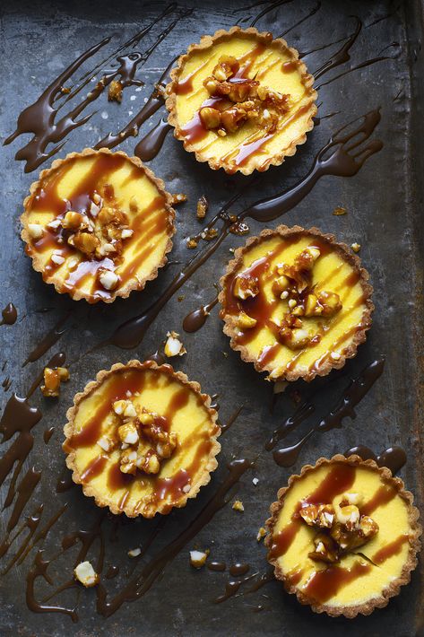 Miso caramel cheesecake tarts with miso… | Food and Travel Magazine Restaurant Style Desserts, Miso Cheesecake, Miso Dessert, White Chocolate Filling, Miso Caramel, Miso Recipe, Awesome Desserts, Homemade Chocolate Bars, Cheesecake Tarts