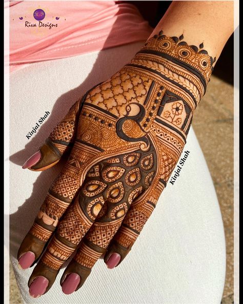 For mehndi order booking and classes contact 09833887817… Pikok Mehndi Designs, Teej Mehndi Designs Back Hand, Backhand Mehandi Designs, Back Hand Peacock Mehndi Designs, Bhari Hui Mehandi Design, Teej Mehndi Designs Latest, Peacock Mehndi Designs Back Hand, Mehandi Designs Peacock, Back Mehndi Designs Hands