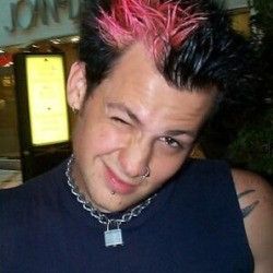 Junk Rat, Funky Haircuts, Punk Guys, Benji Madden, Joel Madden, Pink Goth, Good Charlotte, Taking Over The World, Character Inspo